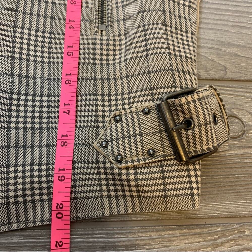 Blank NYC plaid moto style cropped jacket sz M - Picture 5 of 7